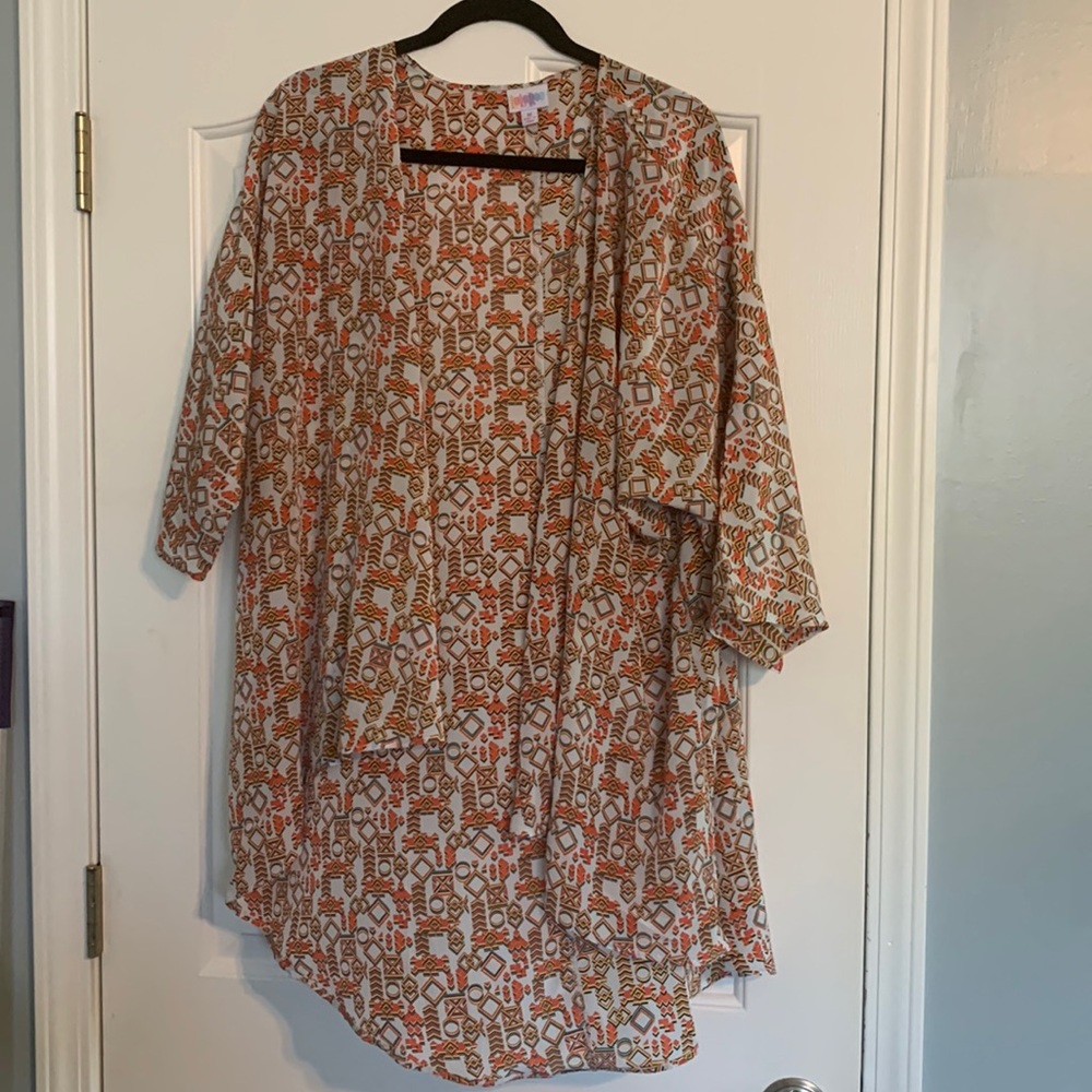 Lularoe kimono excellent condition